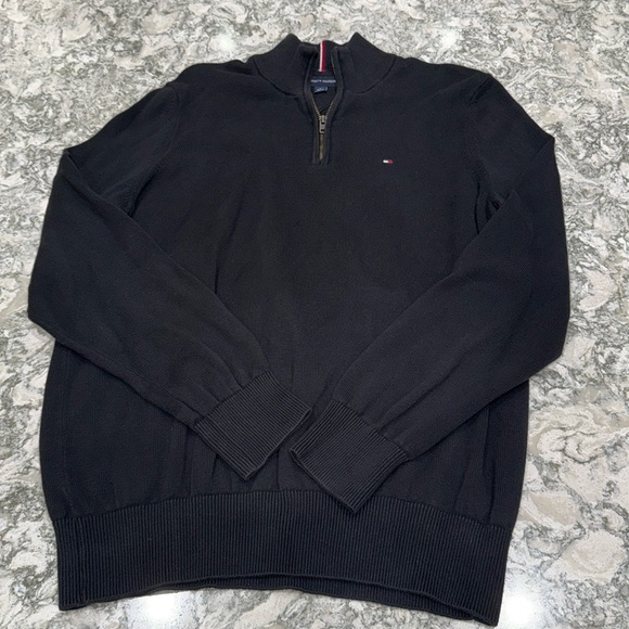 Tommy Hilfiger Quarter Zip - Picture 1 of 2
